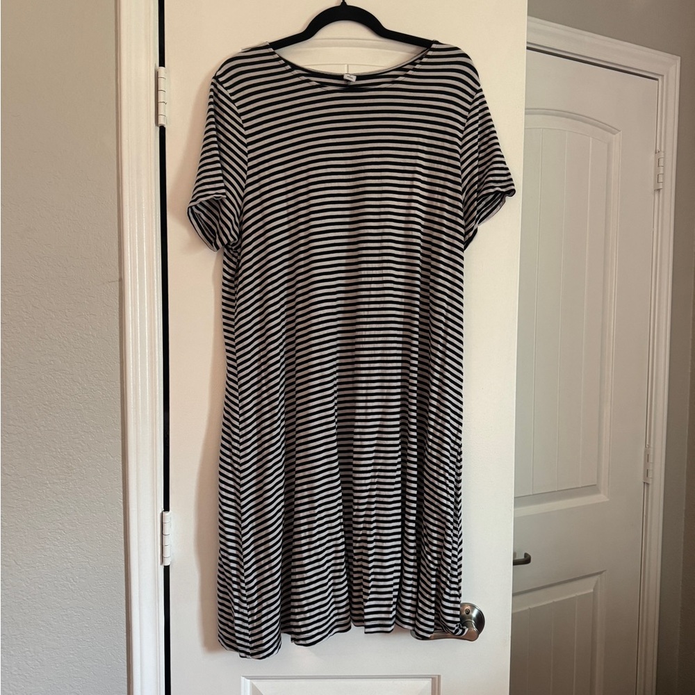 Old Navy Black & White Striped Midi Swing Dress